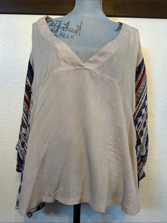 Mistic Prysm Tops - Beige V-Neck Boho Blouse with Patterned Sleeves
